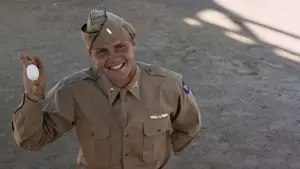 Задник к фильму "Уловка 22" #693853