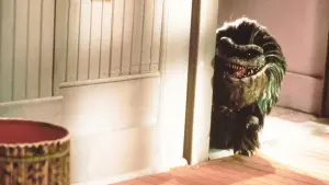 Видео к фильму Зубастики 2: Главное блюдо | Mick Garris on CRITTERS 2