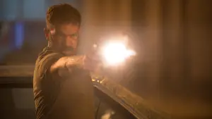 Задник к фильму "Охранник" #726507