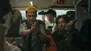 Задник к фильму "Служба спасения Бангкока: рай и ад" #666397