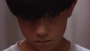 Задник к фильму "Загадочная кожа" #637803