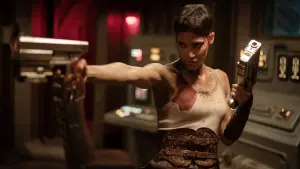 Видео к фильму Мятежная Луна, часть 2: Дарующая шрамы | Мятежная Луна, часть 2: Дарующая шрамы &mdash; Русский дублированный трейлер (2024)