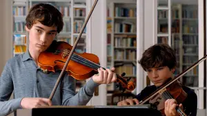 Задник к фильму "Прослушивание" #496105