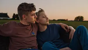 Задник к фильму "Близко" #186567