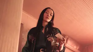 Задник к фильму "Револьвер" #637206