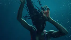 Видео к фильму Няня | Nikyatu Jusu and  Nikkia Moulterie on Nanny