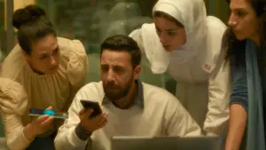 Задник к фильму "Голос Хинд Раджаб" #520487