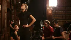 Задник к фильму "Добро пожаловать, Президент!" #299395