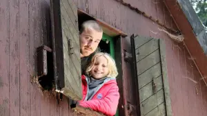 Задник к фильму "Разрушительница системы" #381773