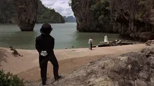 Задник к фильму "007: Человек с золотым пистолетом" #646043