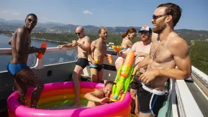 Задник к фильму "Креветки в пайетках" #273830