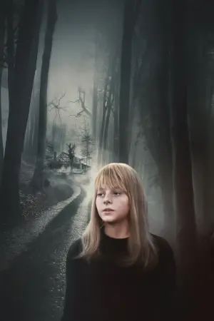 Постер к фильму "Девочка живущая вниз по переулку" #408449