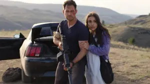 Задник к фильму "Неубиваемый" #336495