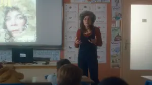 Задник к фильму "L