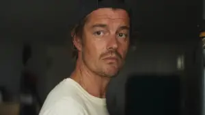 Задник к фильму "Острова" #537645