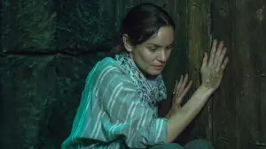 Задник к фильму "По ту сторону двери" #403892