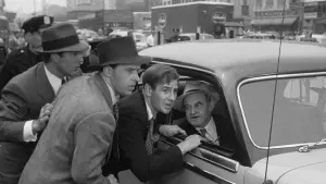 Задник к фильму "Обнаженный город" #421596