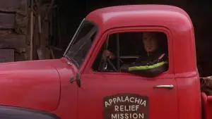 Задник к фильму "Огонь из преисподней" #325863