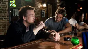 Задник к фильму "Грешники и Святые" #422206