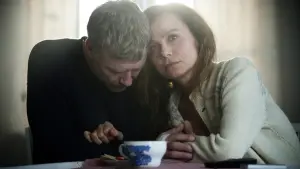 Задник к фильму "Гипнотизер" #478880