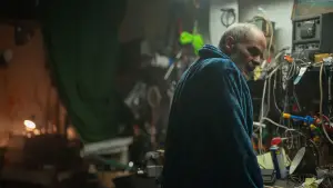 Задник к фильму "Ночь всегда приходит" #597326