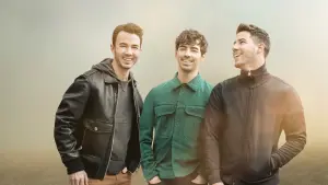 Видео к фильму Chasing Happiness | Jonas Brothers&rsquo; Chasing Happiness - Official Trailer | Prime Video