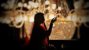 Видео к фильму Порок | Kalank | Official Teaser | Varun | Aditya Roy | Sanjay | Alia | Sonakshi | Madhuri | Abhishek Varman