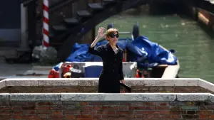 Задник к фильму "Турист" #299205