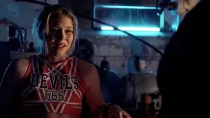 Задник к фильму "Деинфлюенсер" #441825