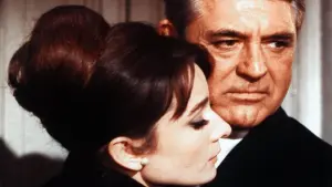 Задник к фильму "Шарада" #201927