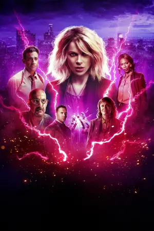 Постер к фильму "Красотка на взводе" #276534