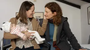 Задник к фильму "Три семьи" #460629