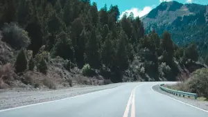 Задник к фильму "Дорожное приключение" #711796