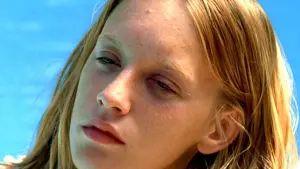 Задник к фильму "Бассейн" #283241