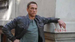 Задник к фильму "Шесть пуль" #302966