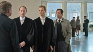 Задник к фильму "В лабиринте молчания" #232307