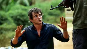 Задник к фильму "Отстреливая собак" #485934