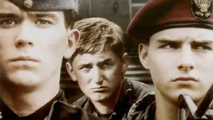 Задник к фильму "Отбой" #403514