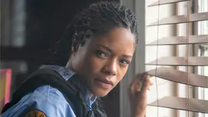 Задник к фильму "Черное и синее" #265139