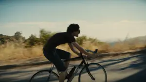 Задник к фильму "Красивый мальчик" #693580