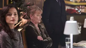 Задник к фильму "В постели с незнакомцем" #474756