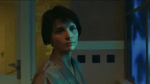 Задник к фильму "Три цвета: Синий" #851004