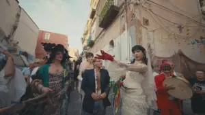 Задник к фильму "Femminielli, les sirènes de Naples" #822445