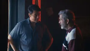 Задник к фильму "Бандит" #194237