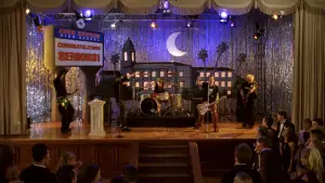 Задник к фильму "Недетское кино" #644560