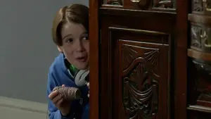 Задник к фильму "Один дома 5: Праздничное ограбление" #326152