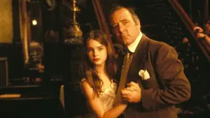 Задник к фильму "Прелестное дитя" #480628