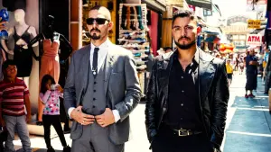 Задник к фильму "Выбивая долги" #326565