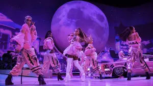 Задник к фильму "Ариана Гранде: excuse me, i love you" #440215