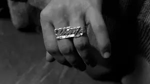 Задник к фильму "Ненависть" #637497